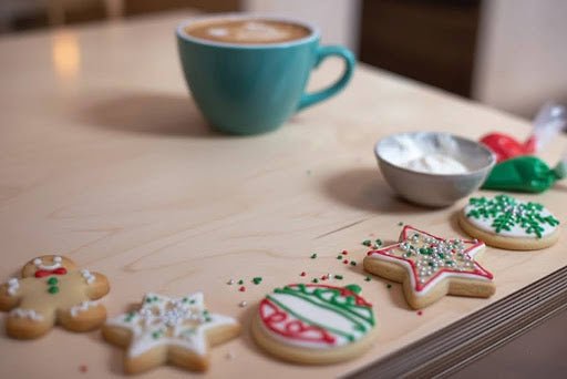 Décoration de biscuit - Mousse Café coop de solidarité