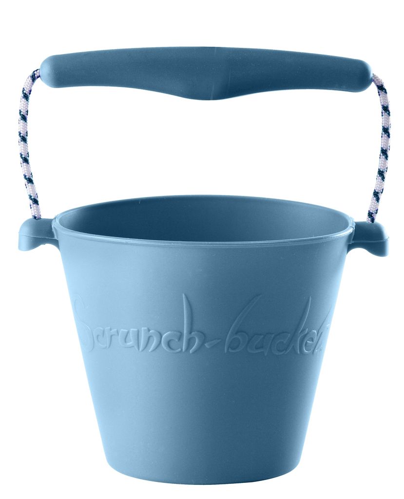 Scrunch Bucket - Seau avec pelle en silicone - bleu acier - Mousse Café coop de solidarité